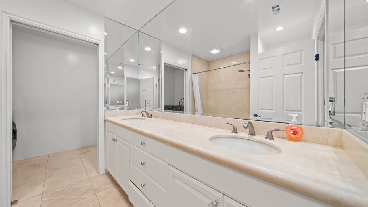 Photo of Bathroom in Pasadena