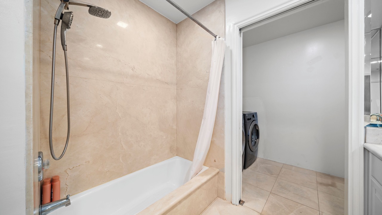 Photo of Bathroom in Pasadena