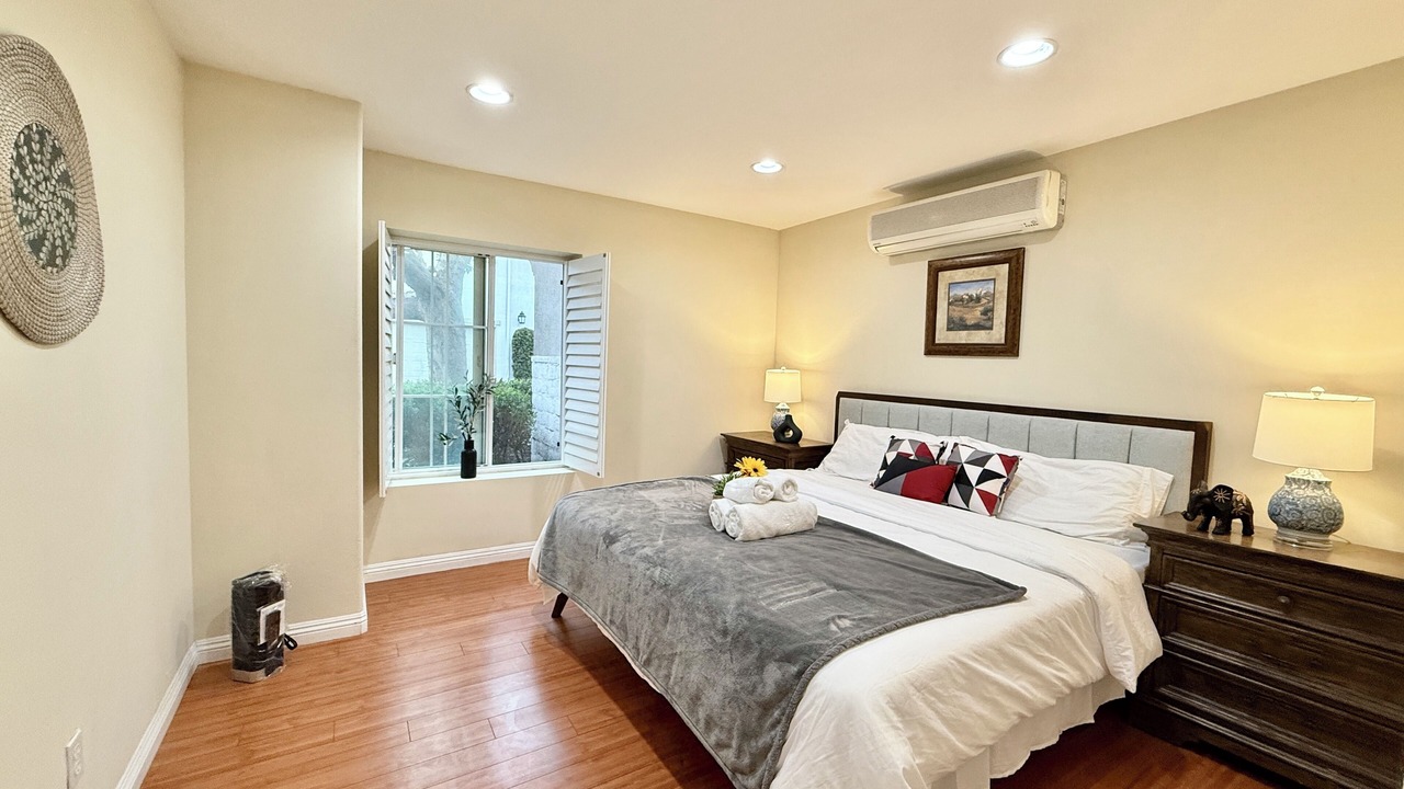 Photo of Bedroom in El Monte