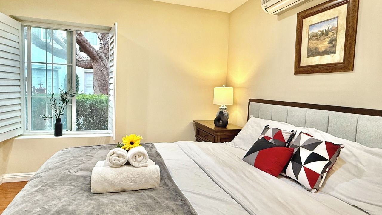 Photo of Bedroom in El Monte