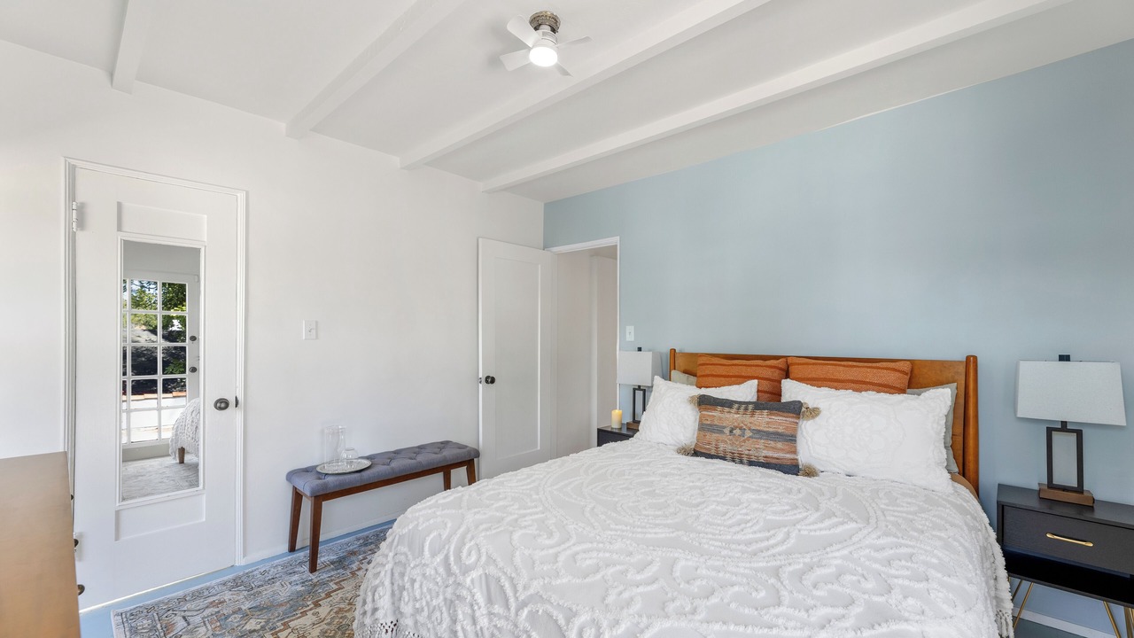 Photo of Bedroom in Studio City