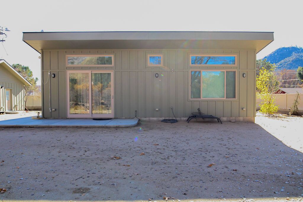 Photo of Patio Balcony in Kernville
