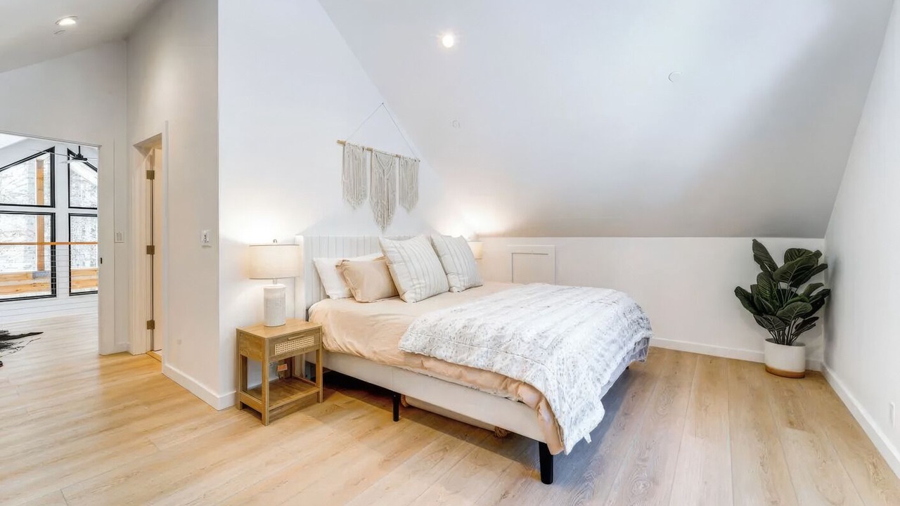 Photo of Bedroom in Soda Springs