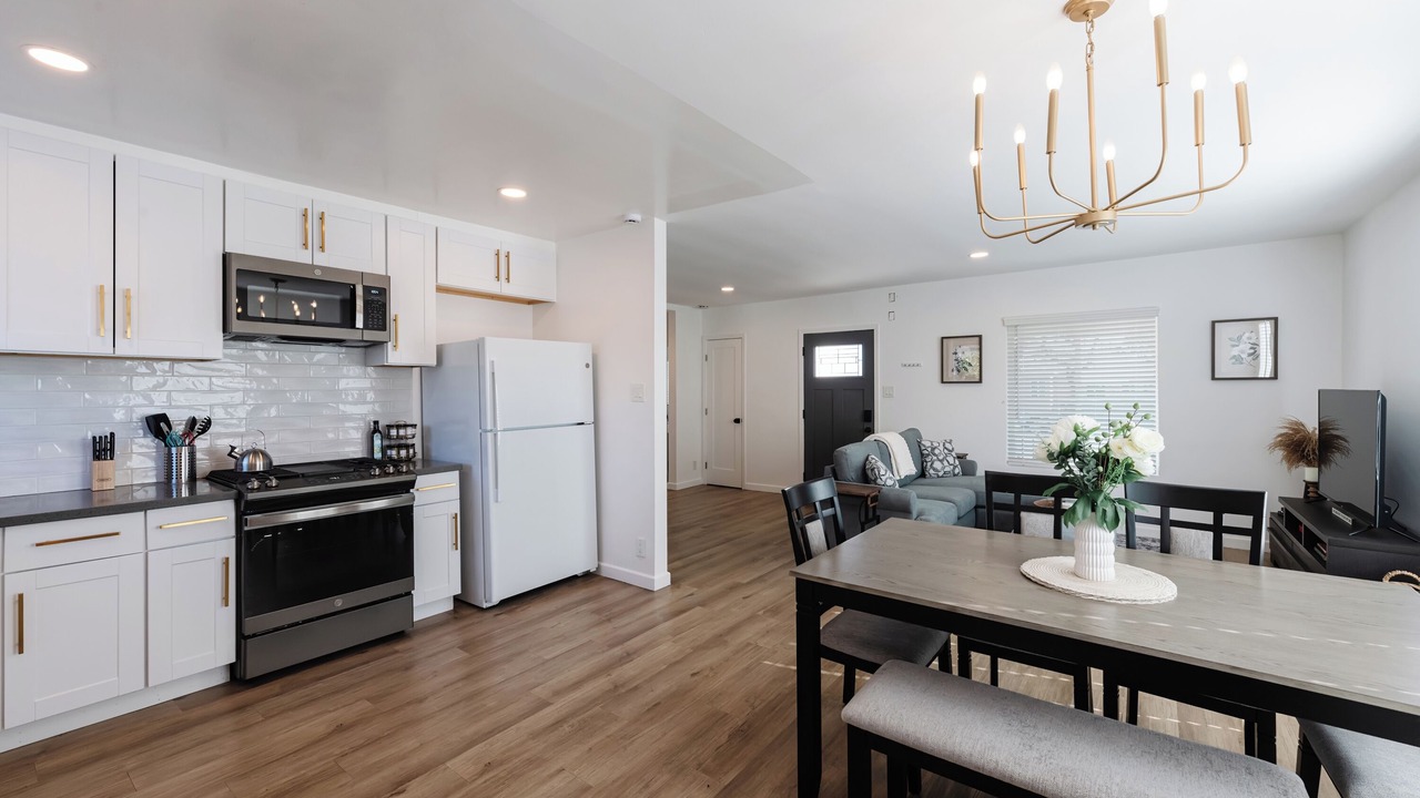 Photo of Kitchen in Lawndale