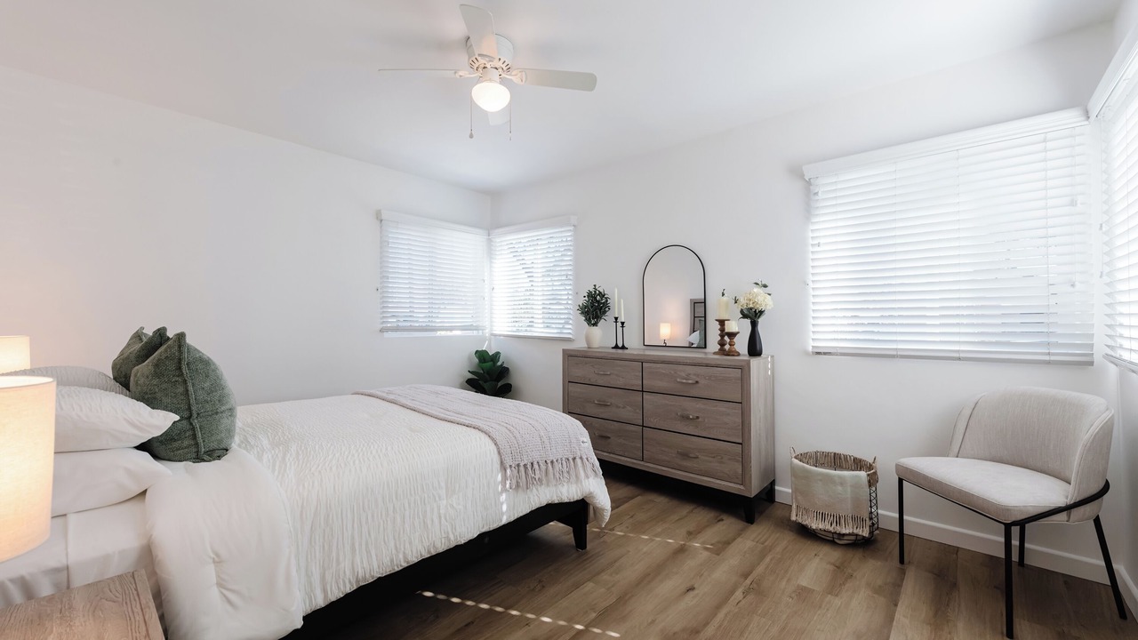 Photo of Bedroom in Lawndale