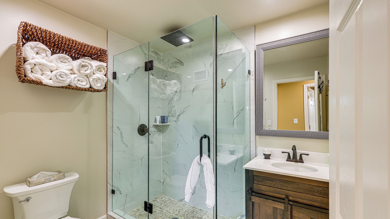 Photo of Bathroom in Wrightwood