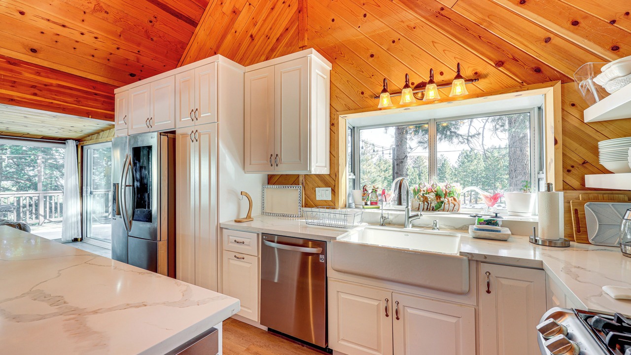 Photo of Kitchen in Wrightwood