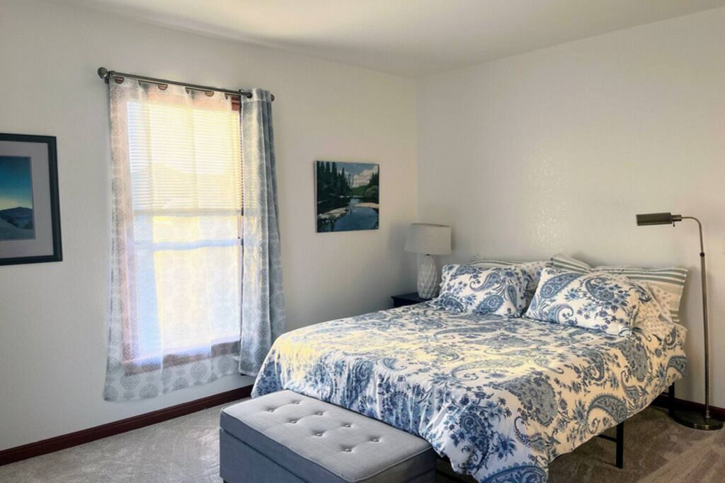 Photo of Bedroom in Downtown