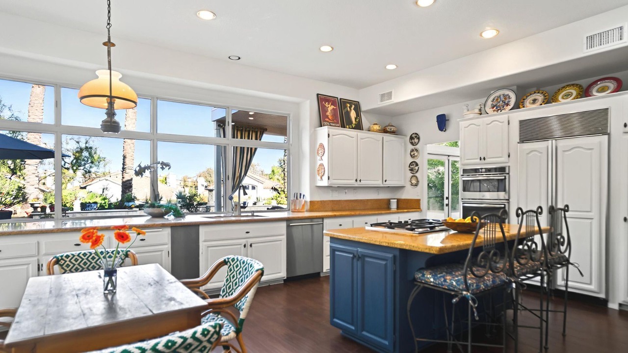 Photo of Kitchen in Laguna Niguel