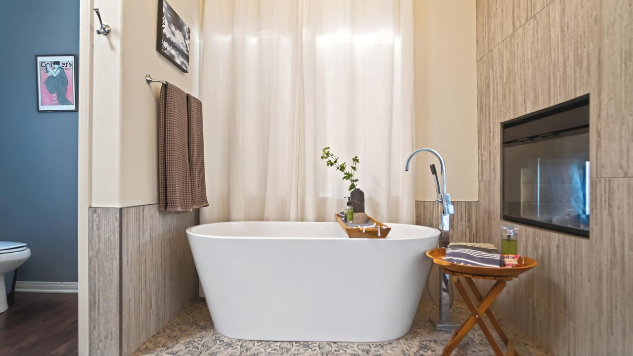 Photo of Bathroom in Laguna Niguel