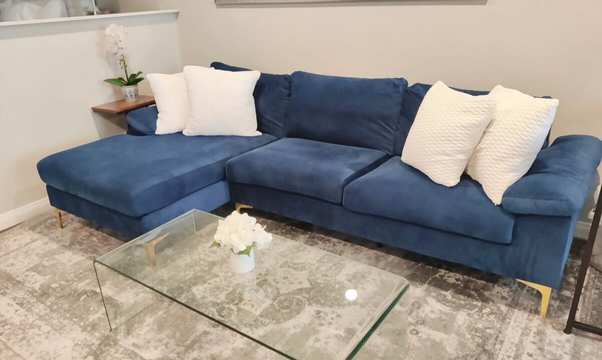 Photo of Livingroom in Tri-West