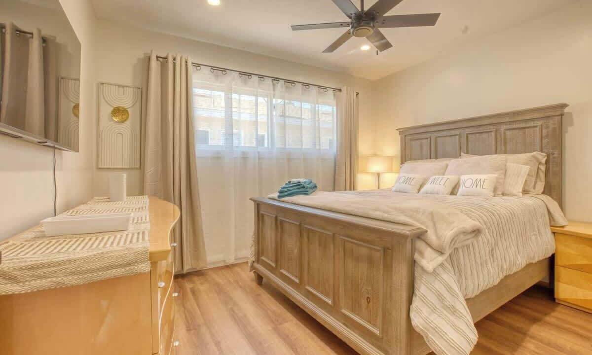 Photo of Bedroom in Harbor Gateway South