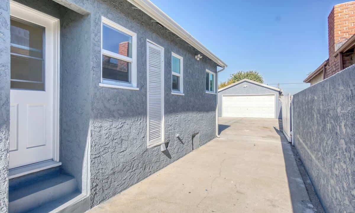 Photo of Outdoor in Harbor Gateway South