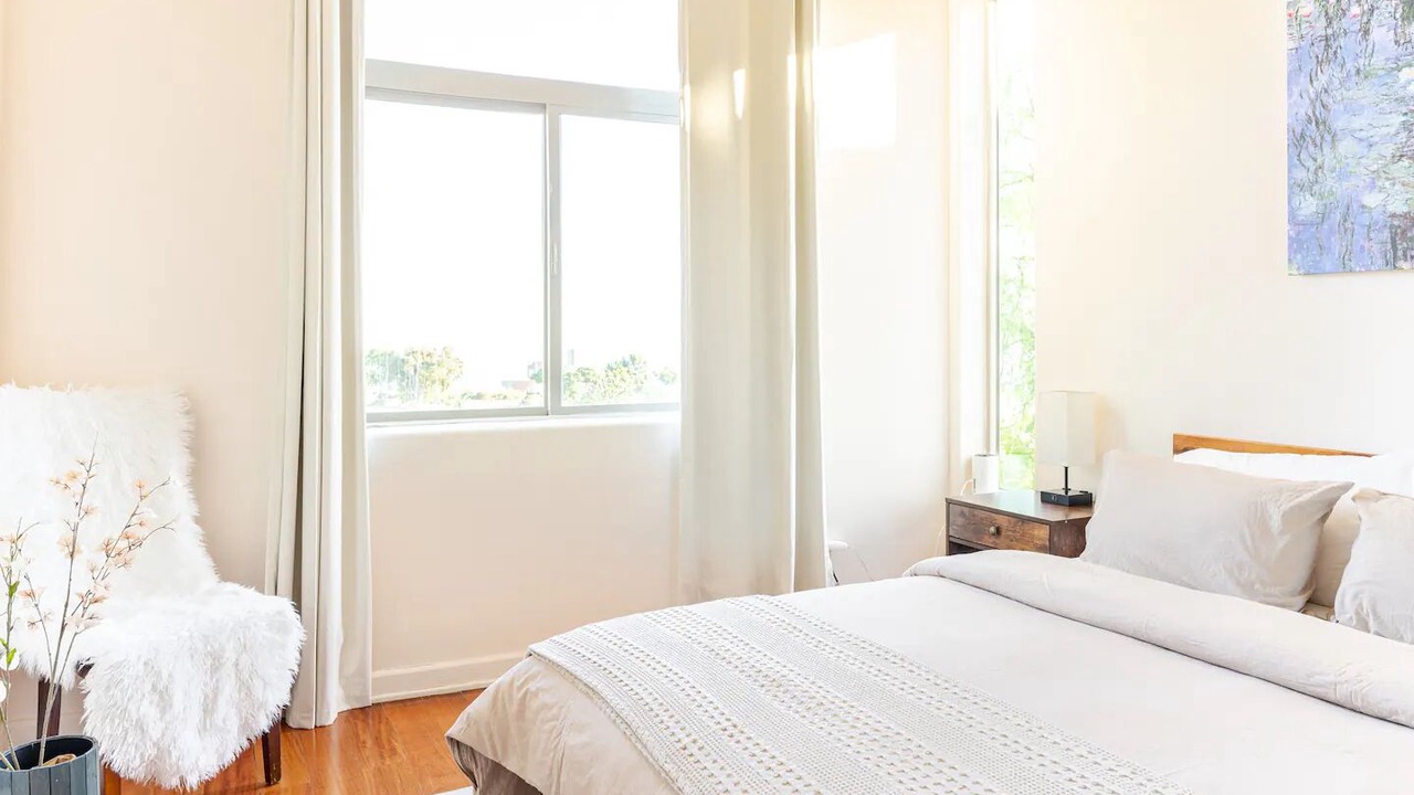 Photo of Bedroom in Malibu