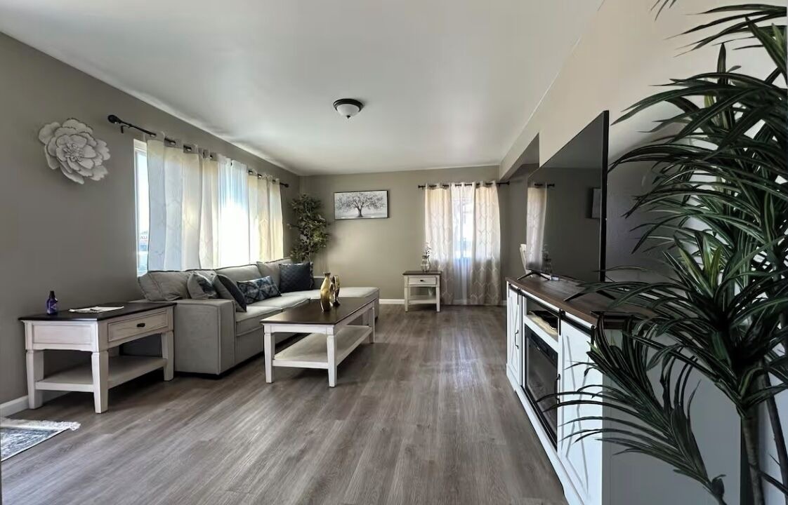 Photo of Livingroom in Oxnard