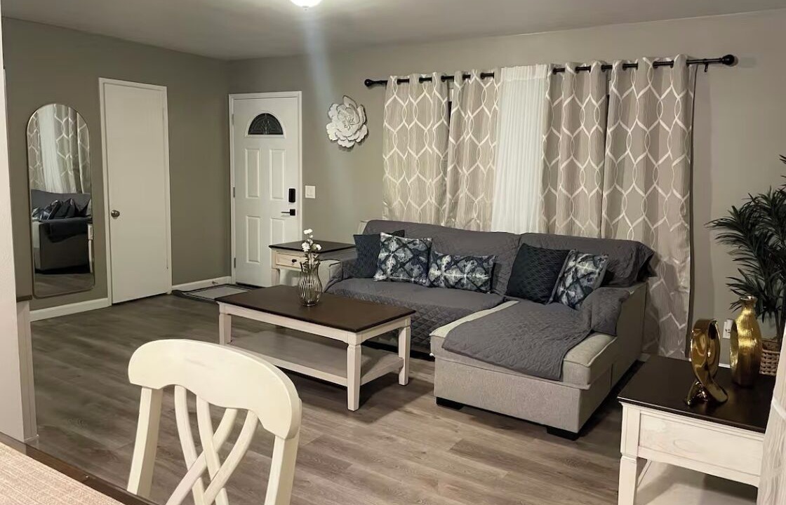 Photo of Livingroom in Oxnard