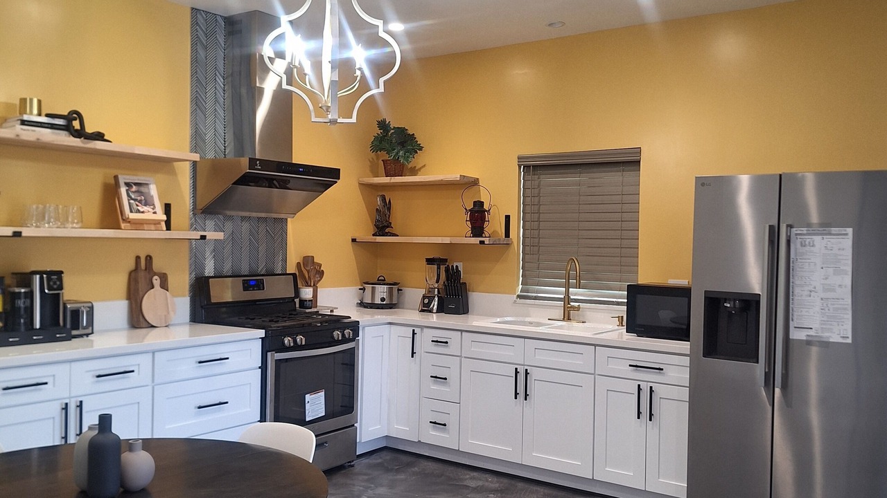 Photo of Kitchen in Azusa