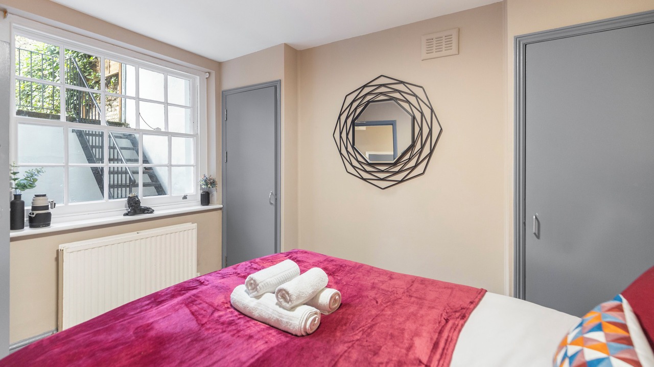 Photo of Bedroom in Camden Town with Primrose Hill