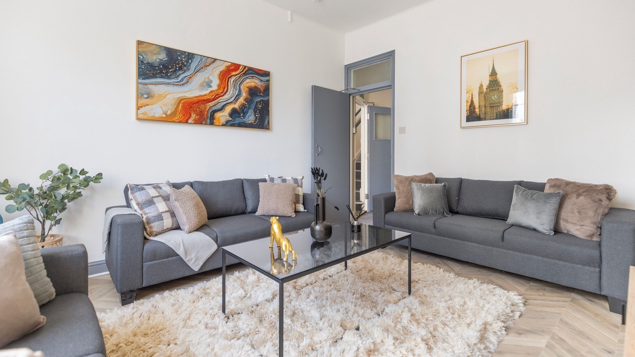 Photo of Livingroom in Camden Town with Primrose Hill