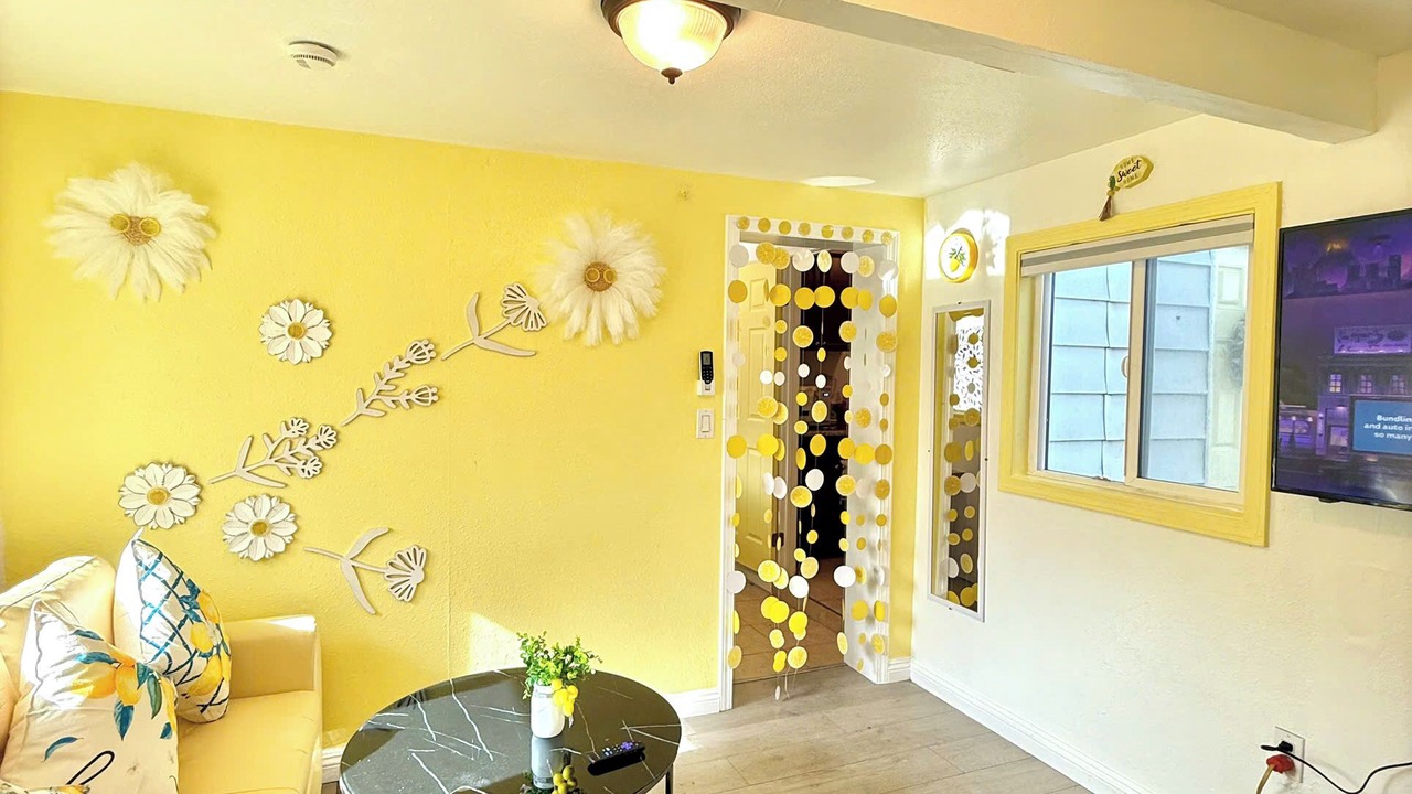 Photo of Livingroom in South San Gabriel