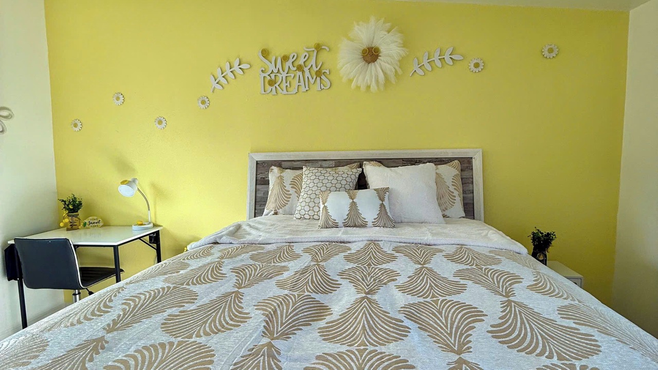 Photo of Bedroom in South San Gabriel