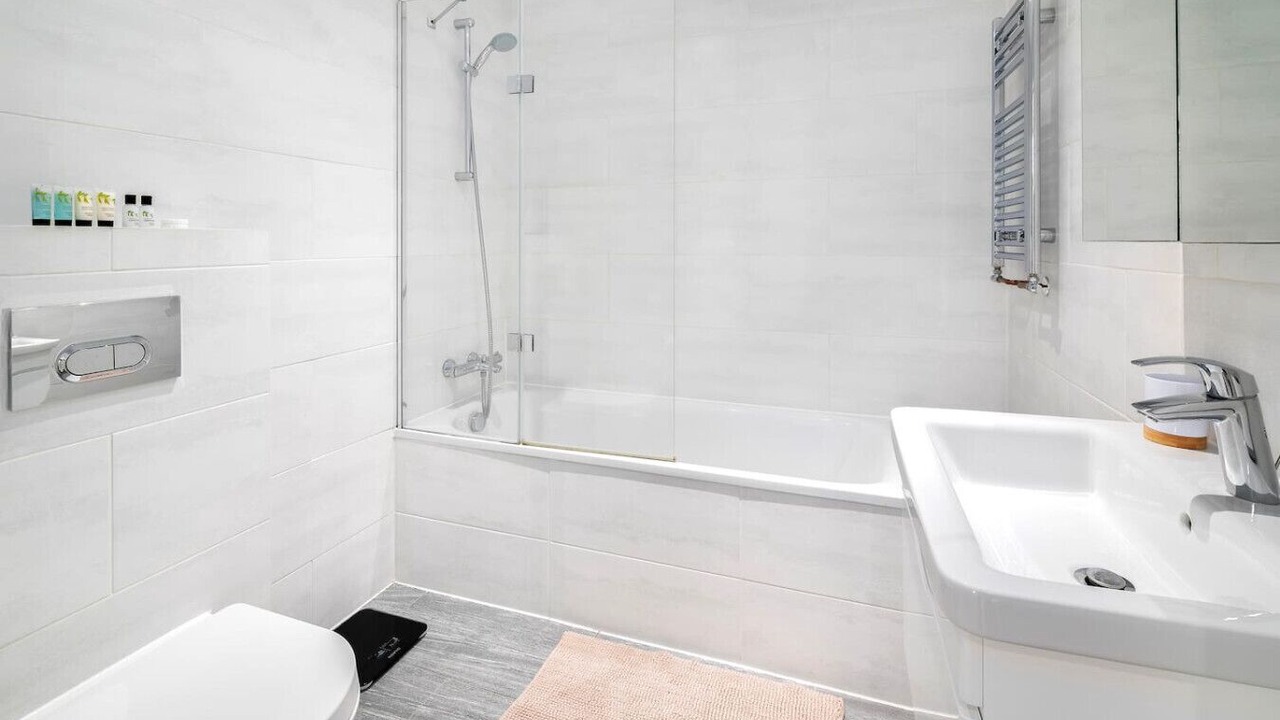 Photo of Bathroom in Haggerston