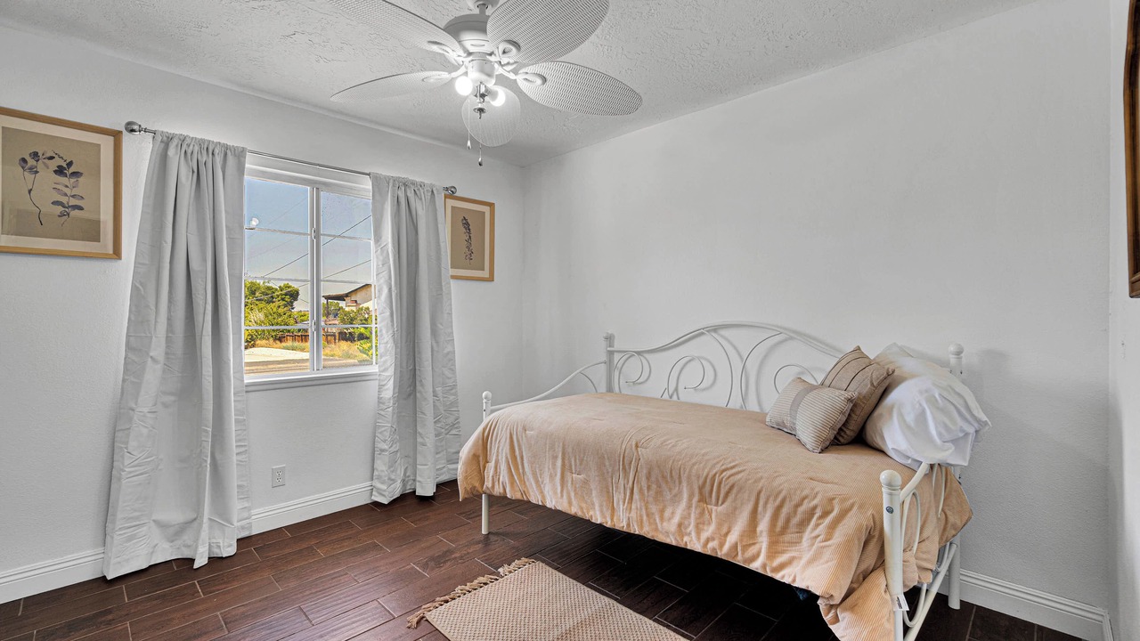 Photo of Bedroom in Victorville