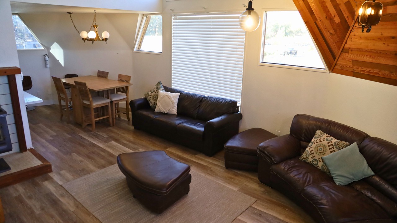Photo of Livingroom in Barstow