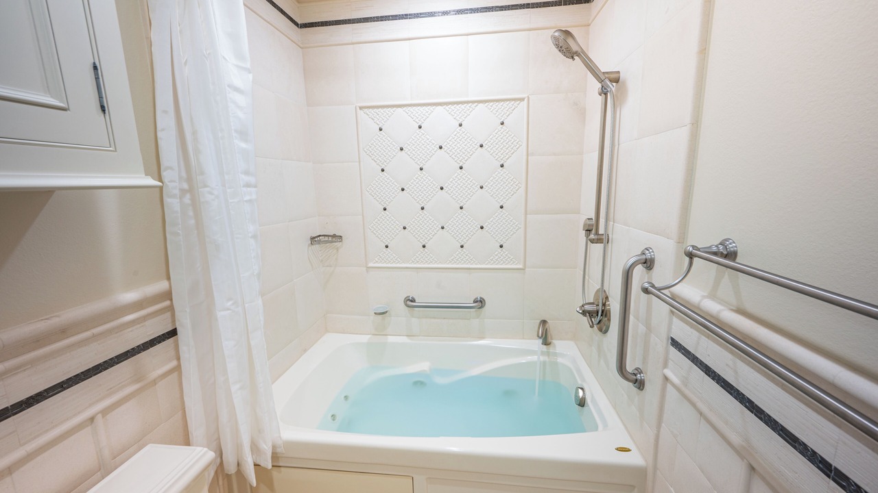 Photo of Bathroom in Placentia