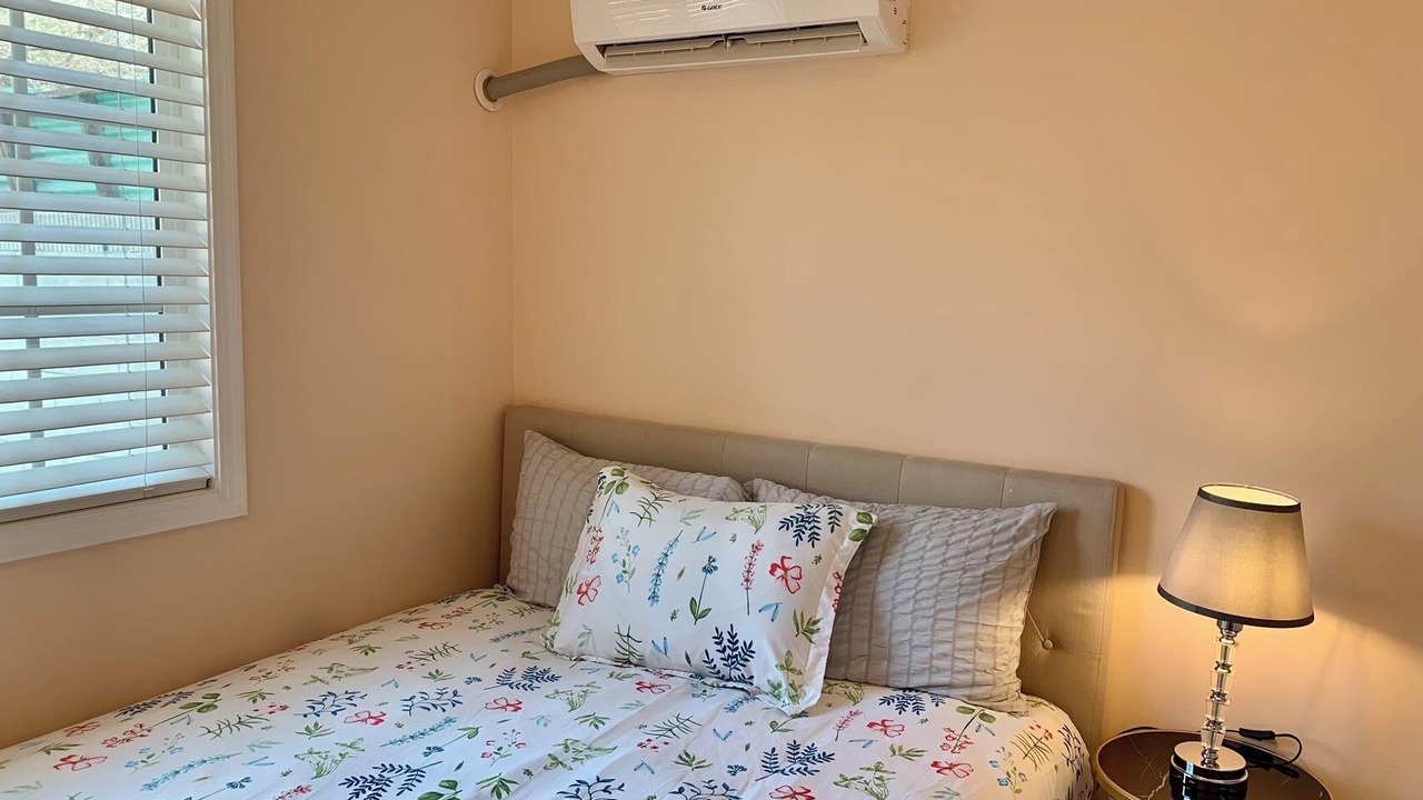 Photo of Bedroom in Bassett