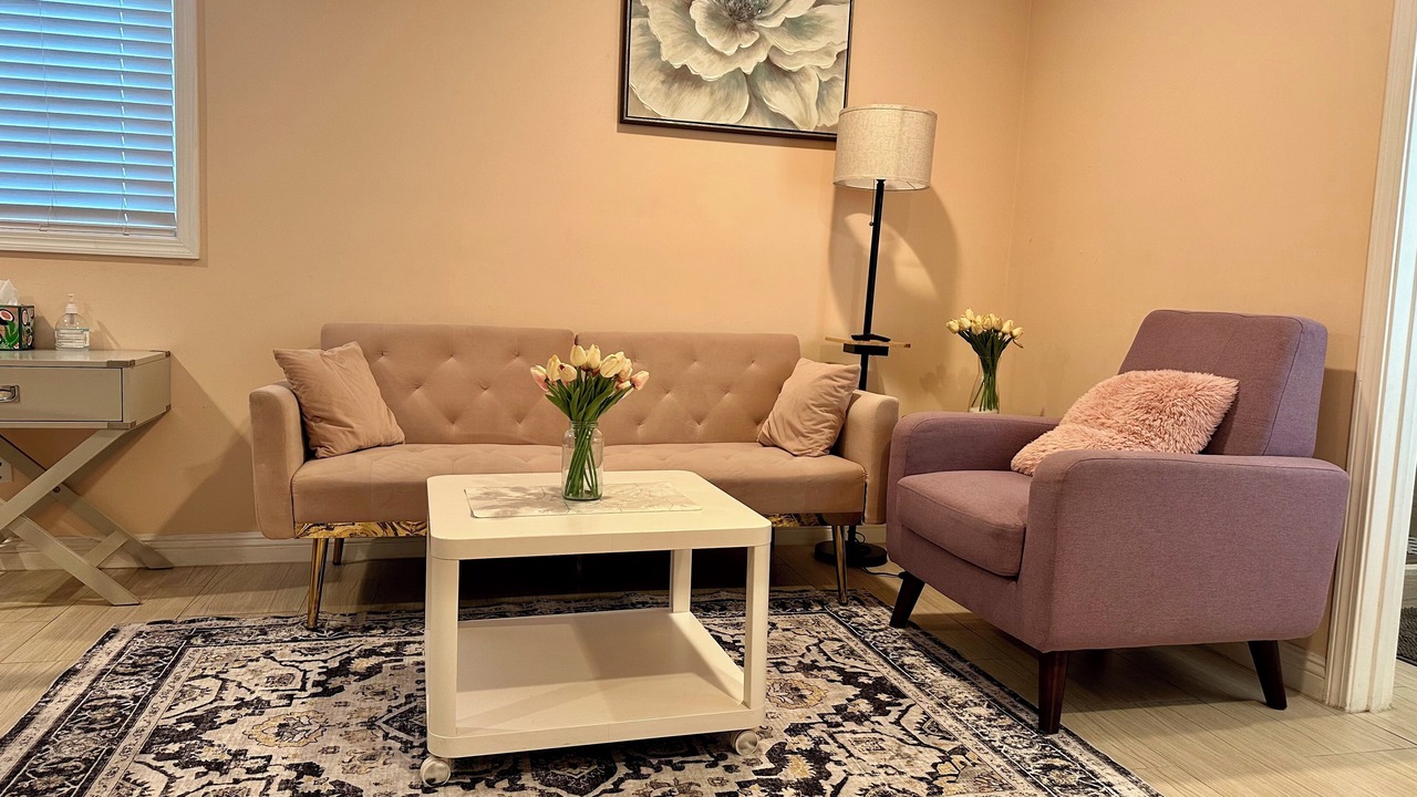 Photo of Livingroom in Bassett