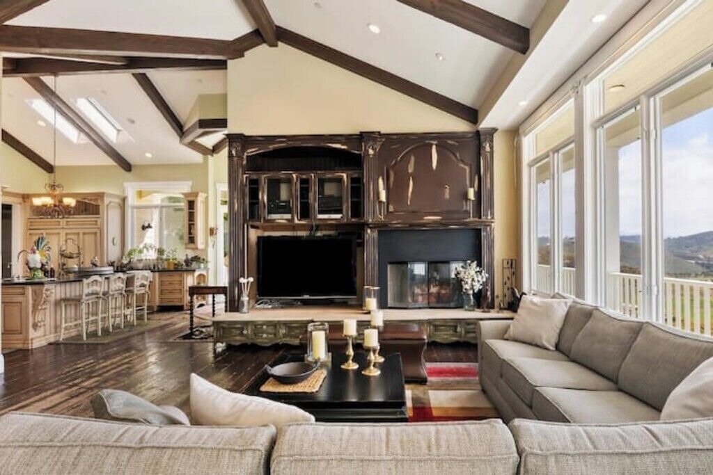 Photo of Livingroom in Moorpark