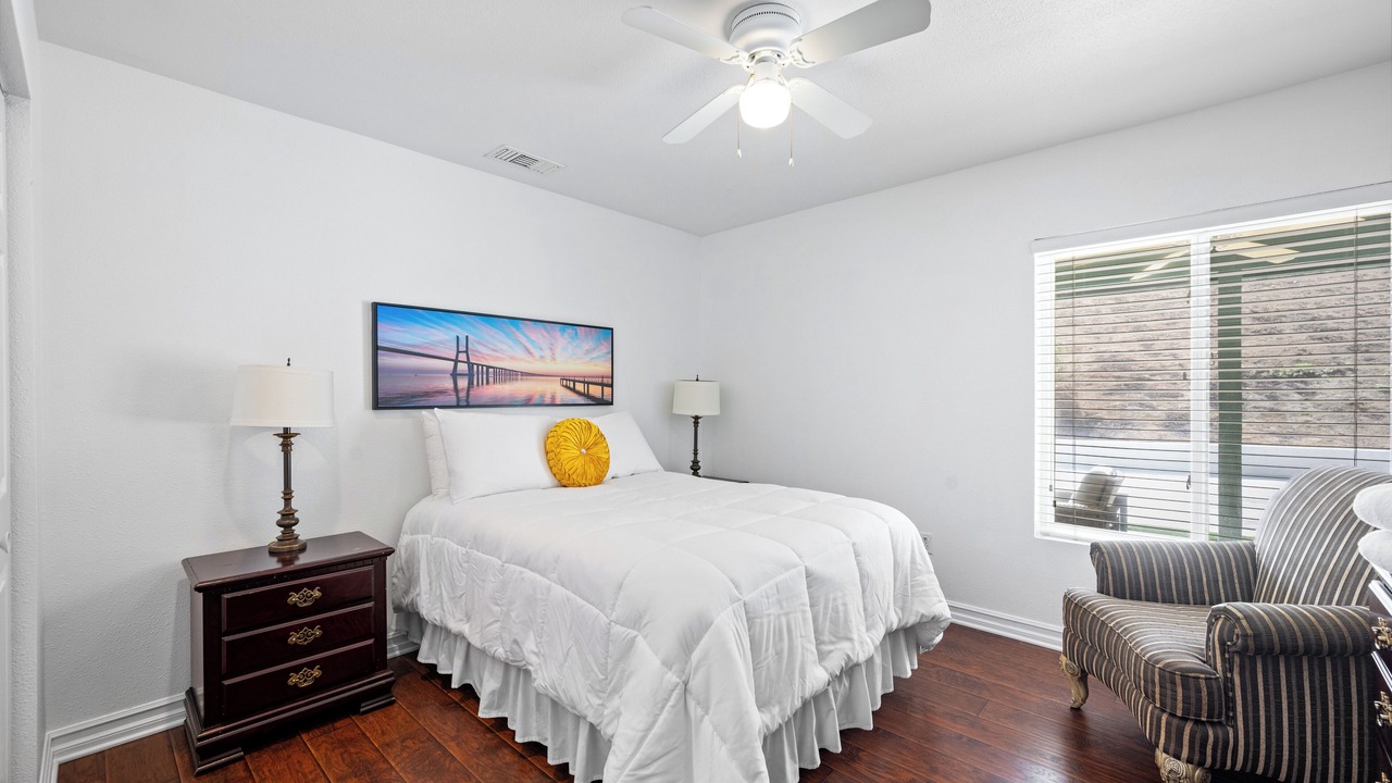 Photo of Bedroom in La Sierra Hills