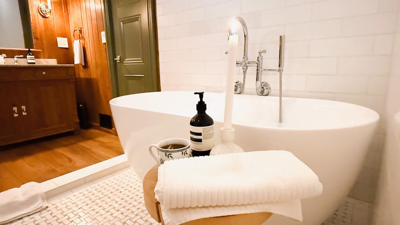 Photo of Bathroom in Whispering Forest