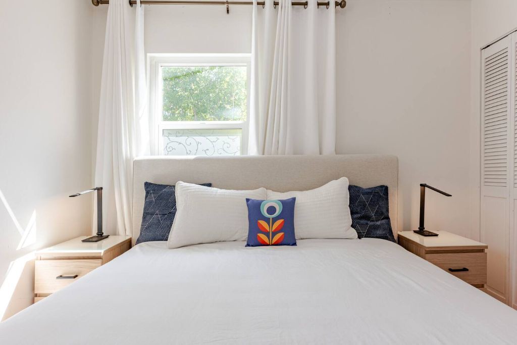 Photo of Bedroom in North Hollywood