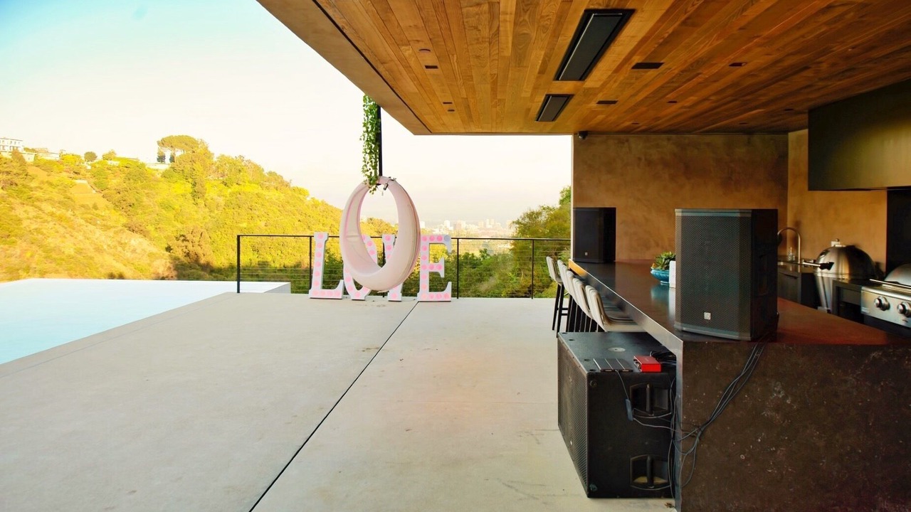 Photo of Patio Balcony in Bel Air