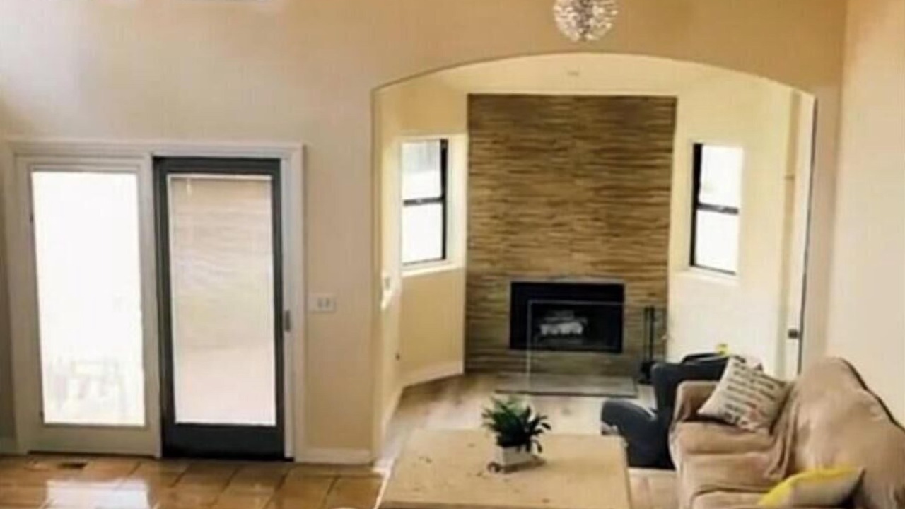 Photo of Livingroom in Oxnard Shores