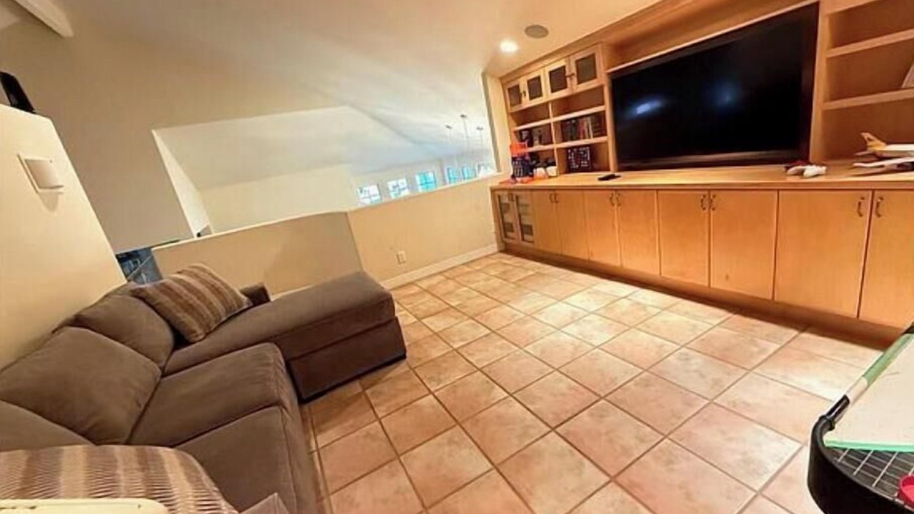 Photo of Livingroom in Oxnard Shores