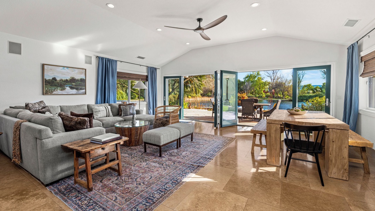 Photo of Livingroom in Santa Ynez