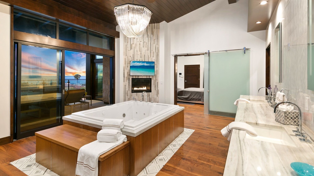Photo of Bedroom in Hermosa Beach