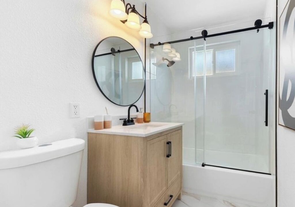 Photo of Bathroom in Glendora