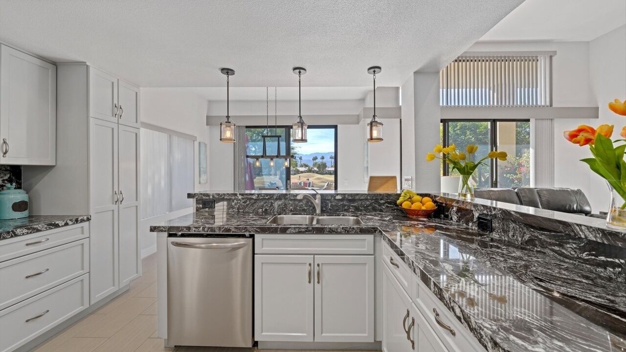 Photo of Bedroom in La Quinta