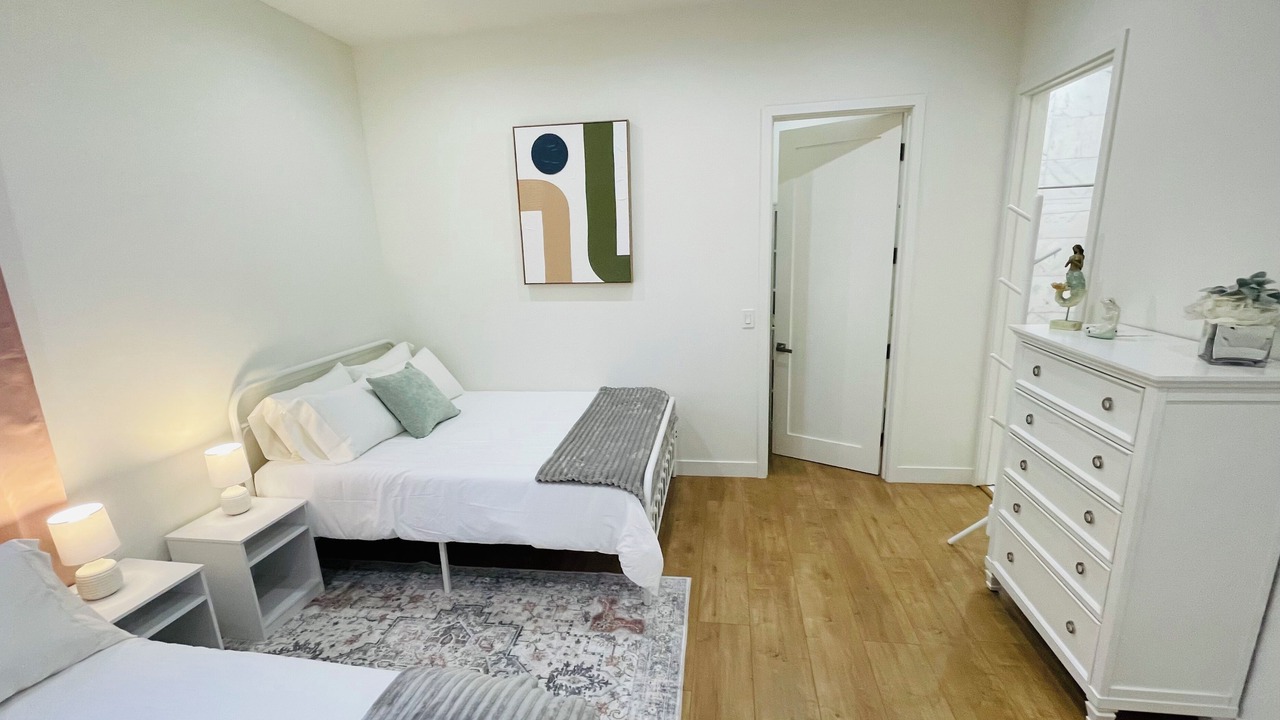 Photo of Bedroom in Encino