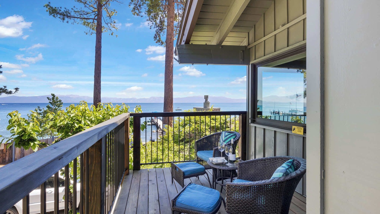 Photo of Patio Balcony in Tahoma