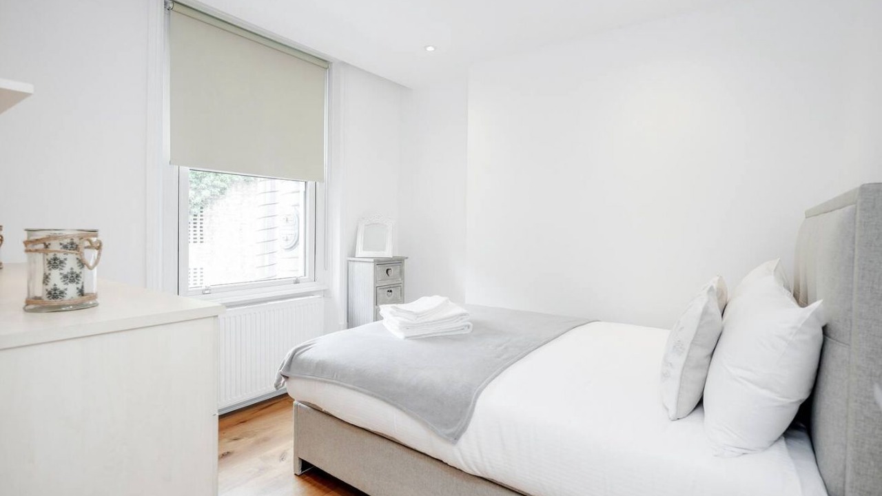 Photo of Bedroom in Abingdon