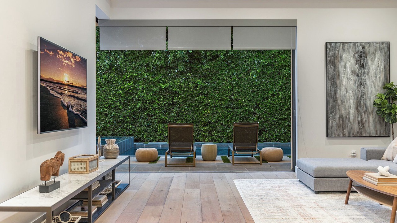 Photo of Livingroom in Melrose