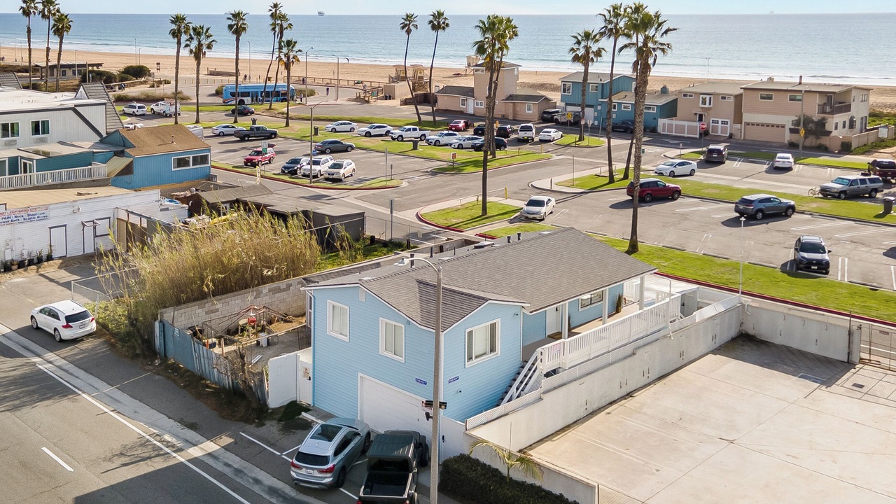 Photo of Others in Huntington Beach