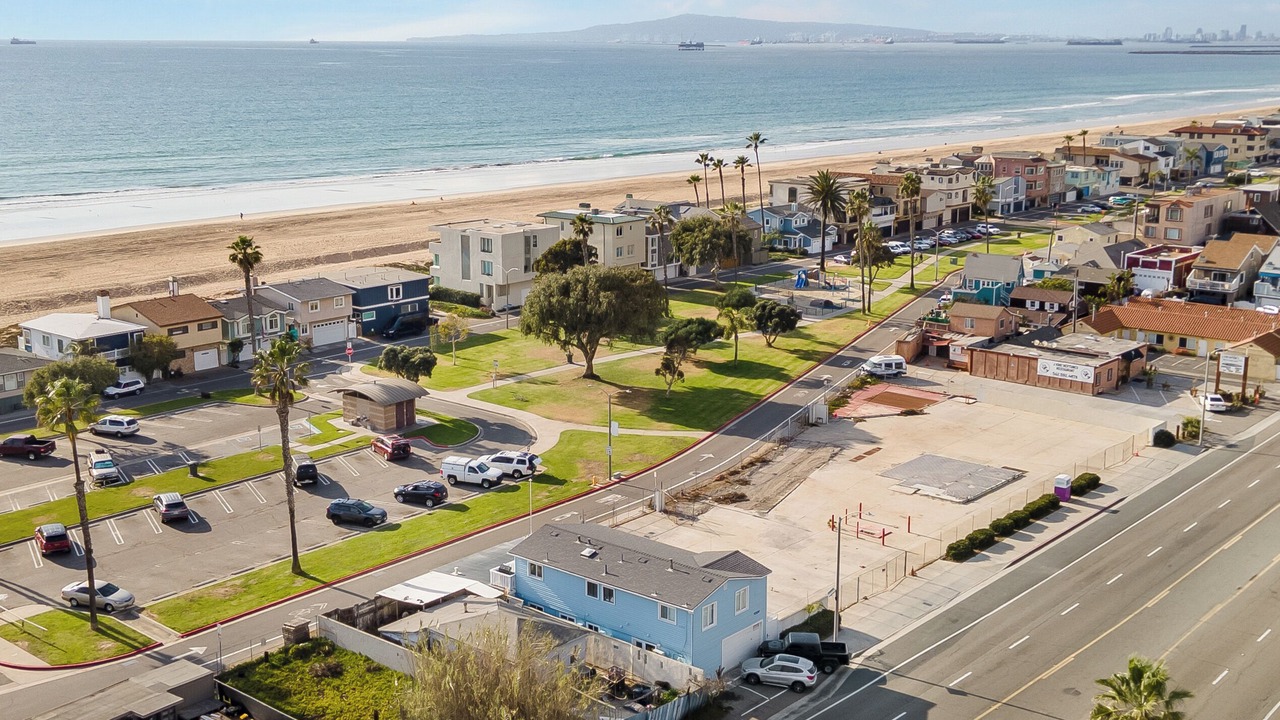Photo of Others in Huntington Beach