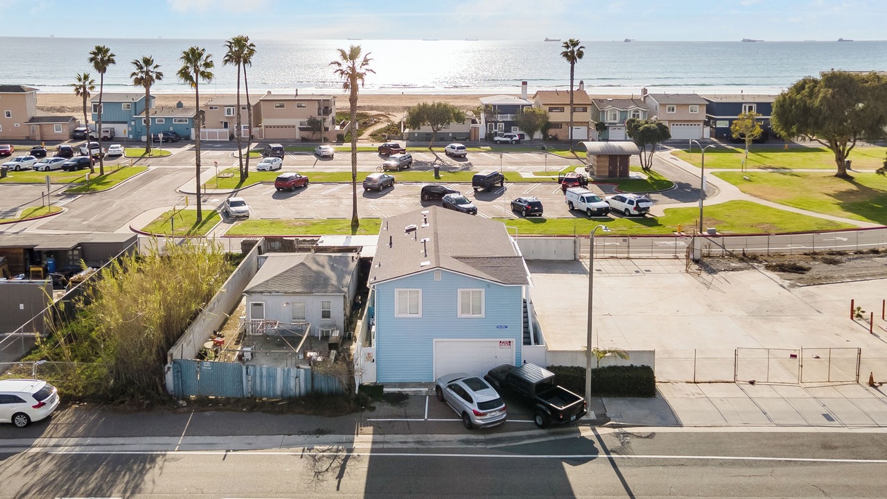 Photo of Others in Huntington Beach