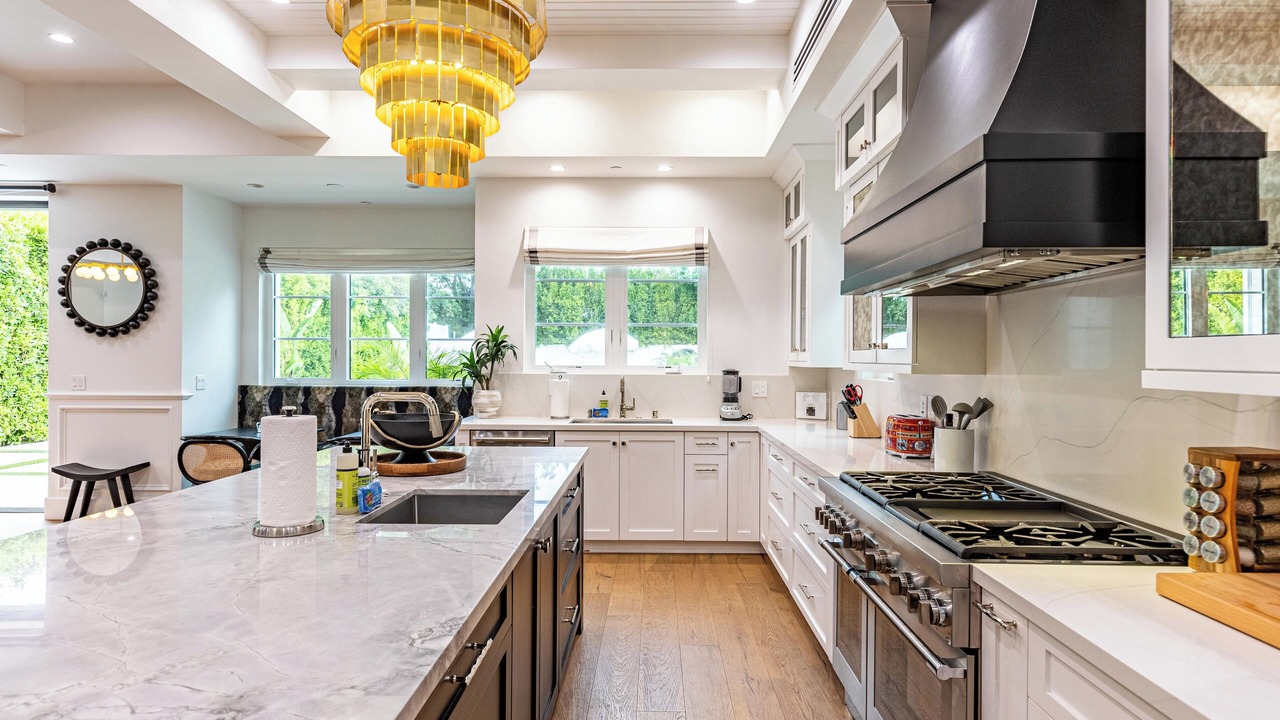 Photo of Kitchen in Tarzana